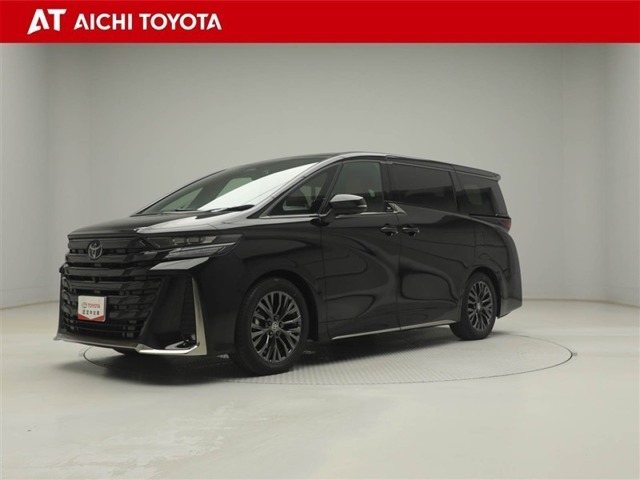 Toyota Vellfire 1