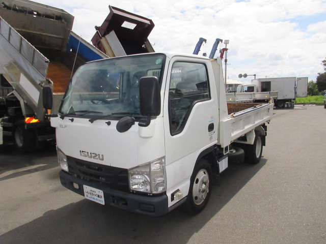 2019 Isuzu Elf