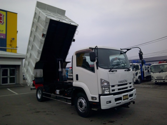 2013 Isuzu Forward