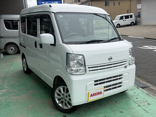 Nissan NV100 Clipper 1