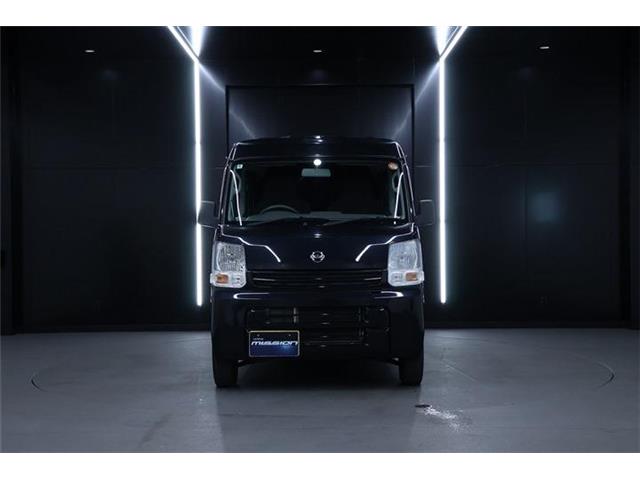 Nissan NV100 Clipper 1