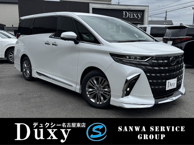 Toyota Alphard 1