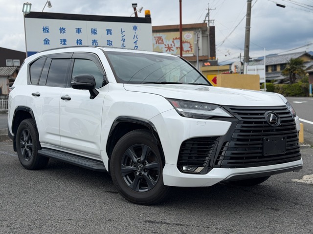 2022 Lexus LX