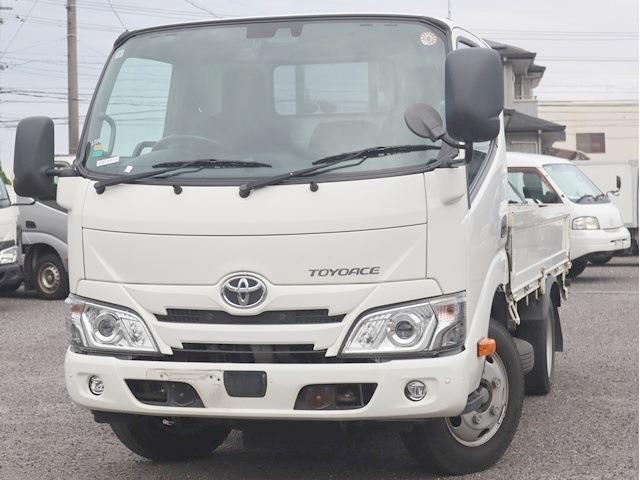 Toyota Toyoace 1
