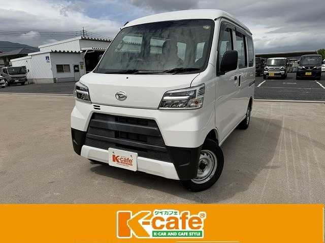 Daihatsu Hijet Cargo 1