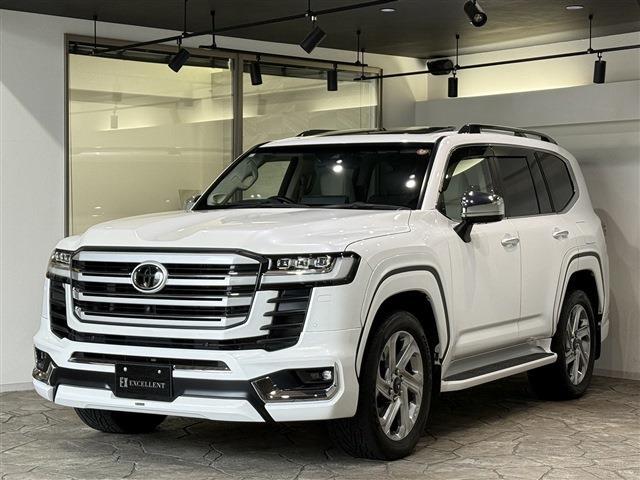 Toyota Land Cruiser 300 2