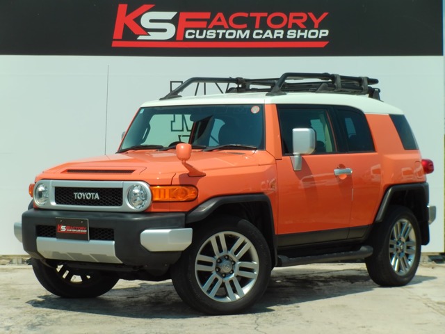 Toyota FJ Cruiser 2