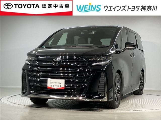 Toyota Vellfire 2