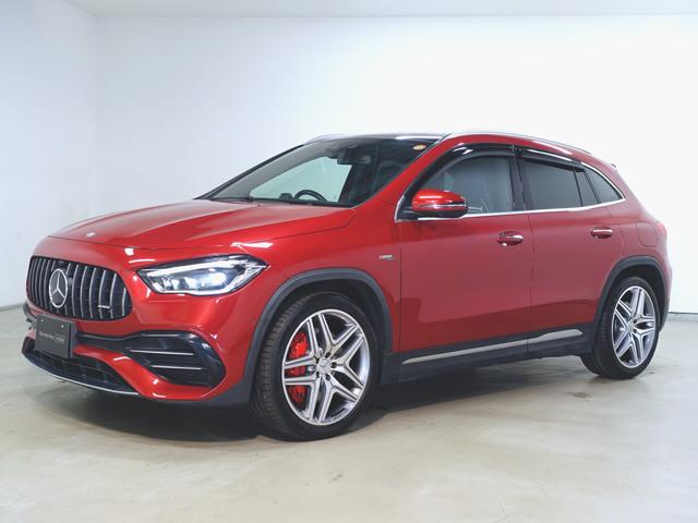 Mercedes-Benz GLA-Class 1