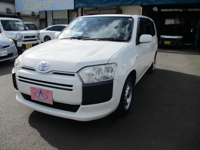 Toyota Succeed Van 1