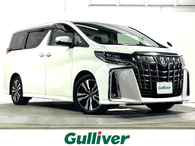 Toyota Alphard 1