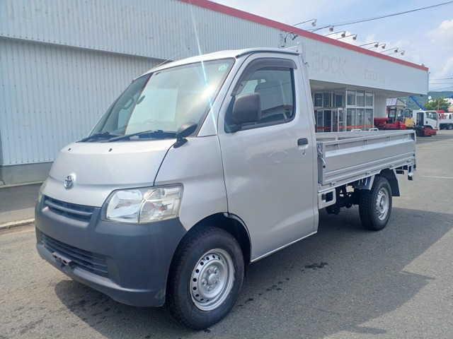 Toyota Light Ace Truck 1