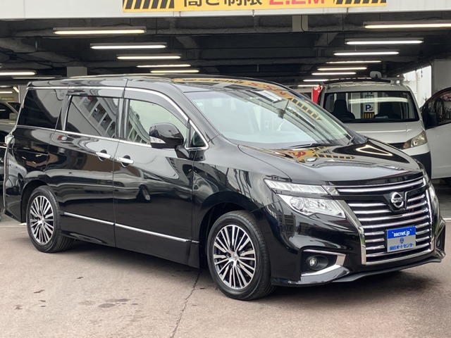 Nissan Elgrand 2