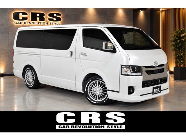 Toyota Hiace Van 1