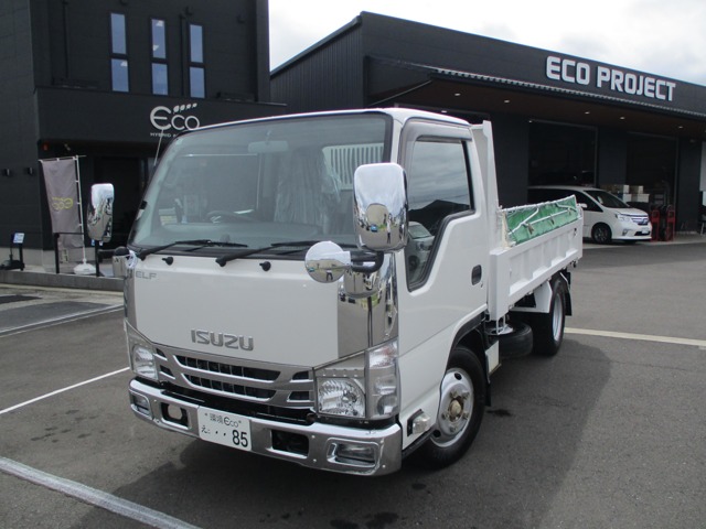 2020 Isuzu Elf