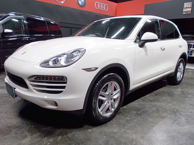 Porsche Cayenne 2