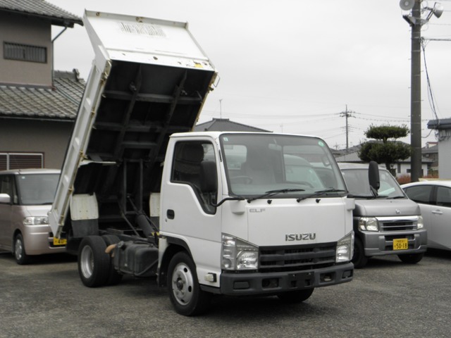 2014 Isuzu Elf
