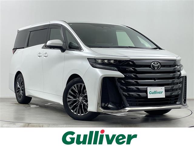 Toyota Vellfire 2