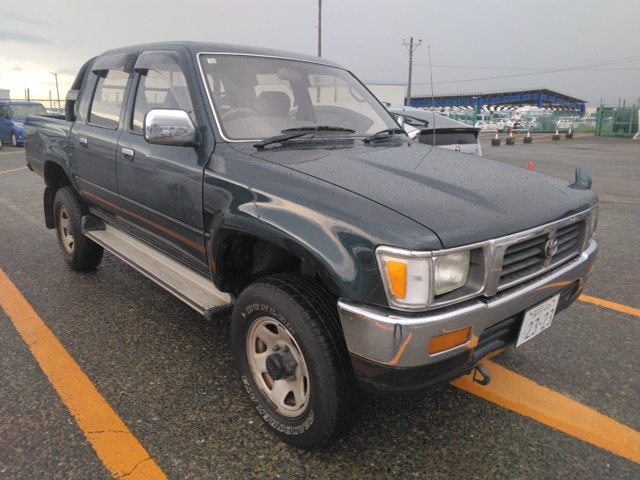 Toyota Hilux 1