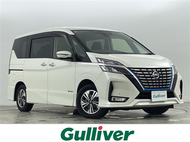 Nissan Serena 1