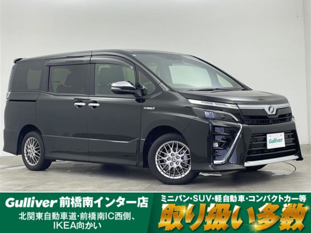 Toyota Voxy 1