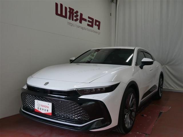 Toyota Crown Crossover 1