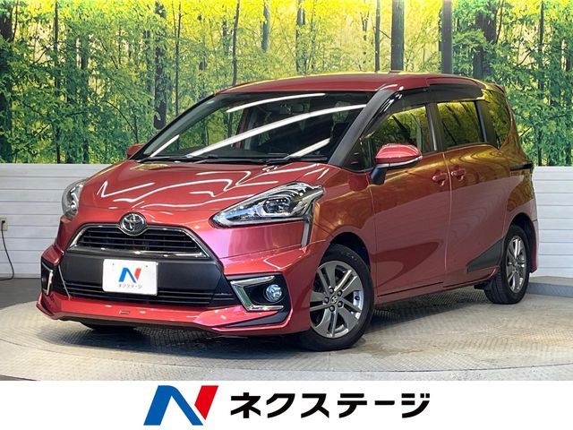 Toyota Sienta 1