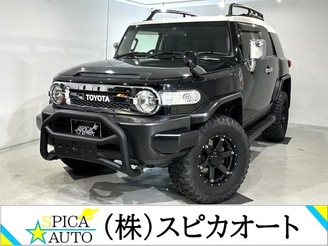 Toyota FJ Cruiser 2
