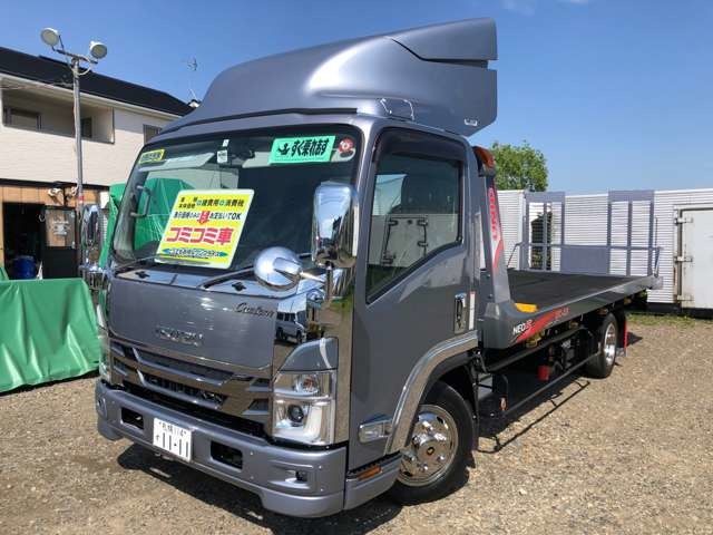 Isuzu Elf 1