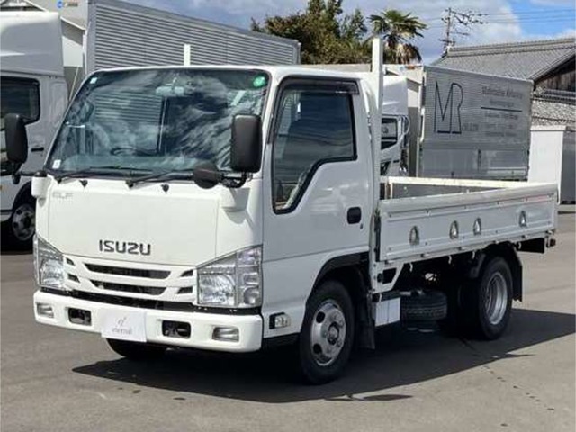 2019 Isuzu Elf