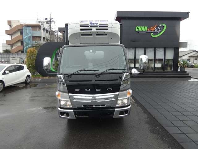 Mitsubishi Fuso Canter 2
