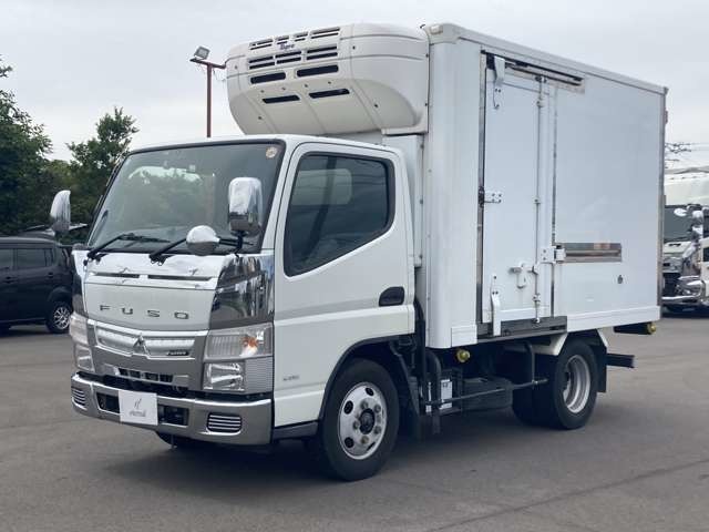 Mitsubishi Fuso Canter 1