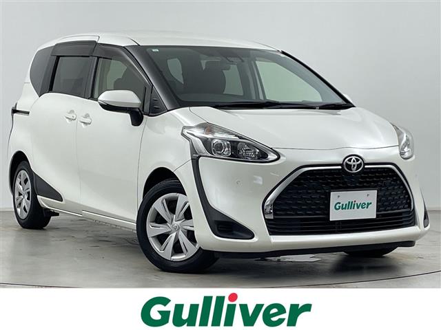 Toyota Sienta 1