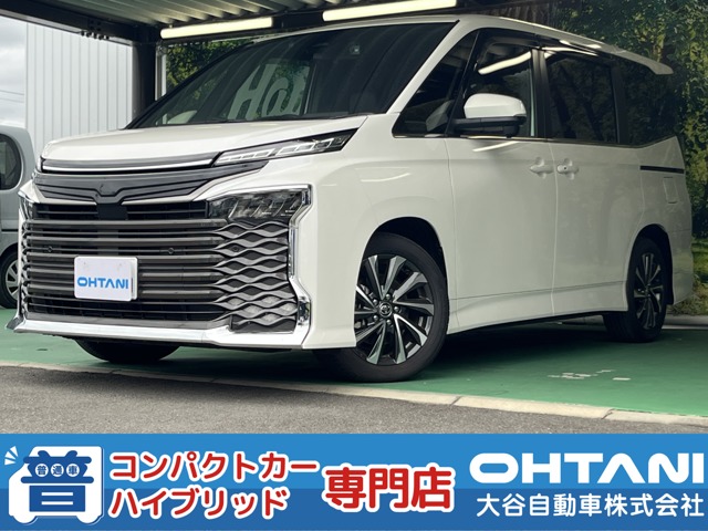 Toyota Voxy 1