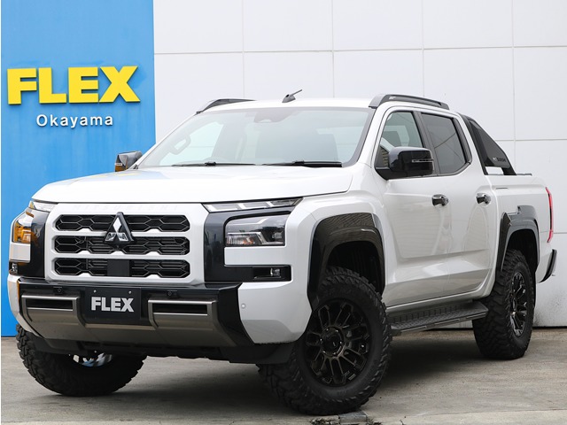 Mitsubishi Triton 1