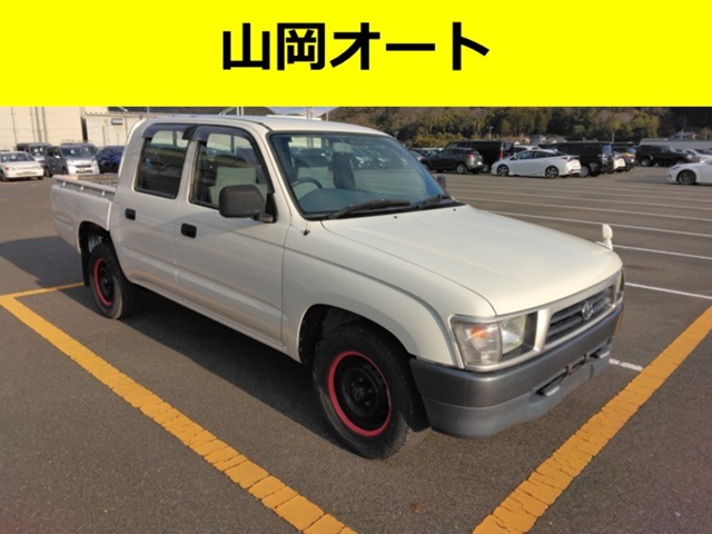 Toyota Hilux 1