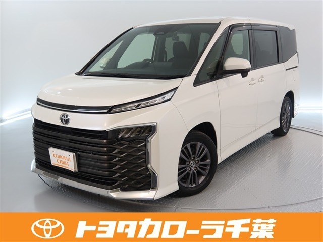 2022 Toyota Voxy