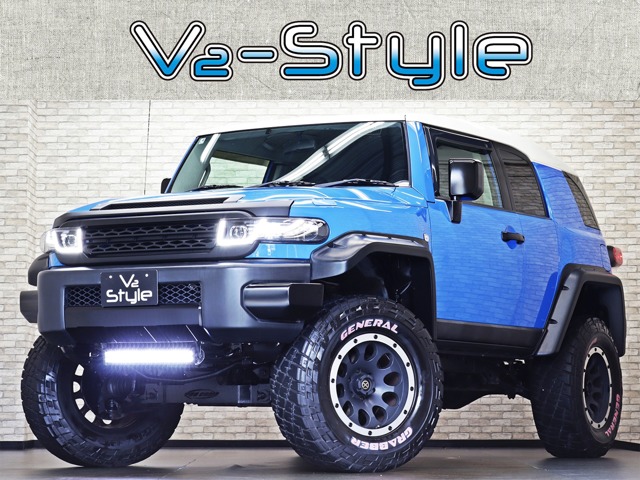 Toyota FJ Cruiser 2