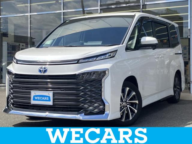 Toyota Voxy 1