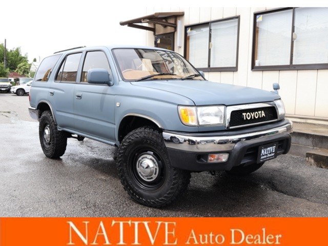 Toyota Hilux Surf 2