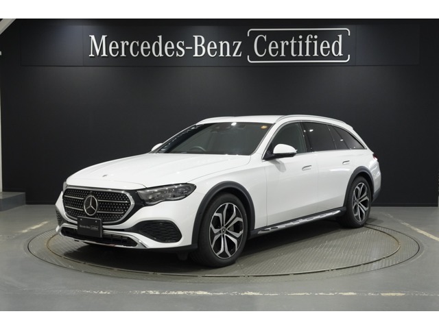 Mercedes-Benz E-Class All-Terrain 1