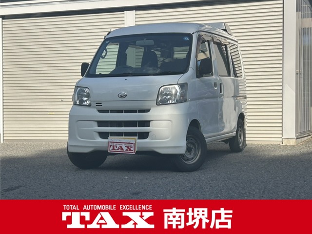Daihatsu Hijet Cargo 1