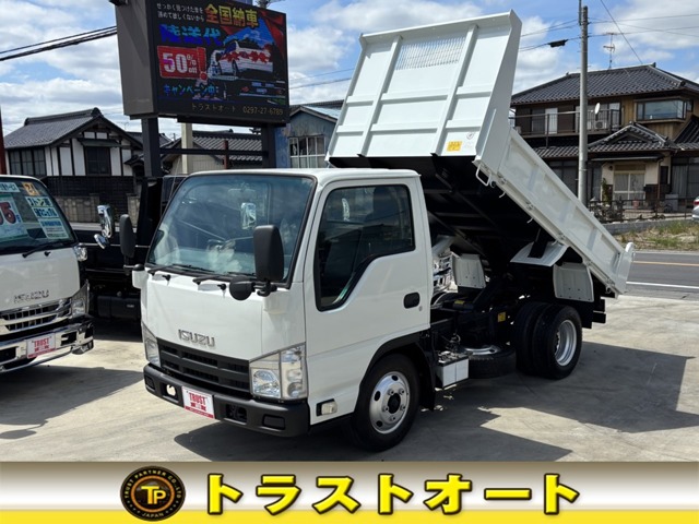 Isuzu Elf 1