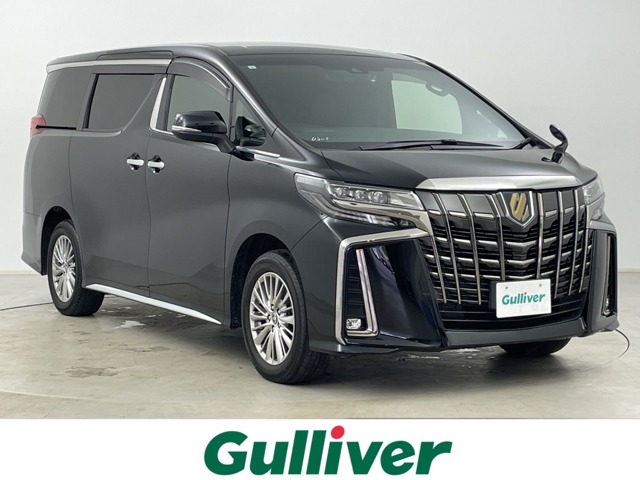 Toyota Alphard 1