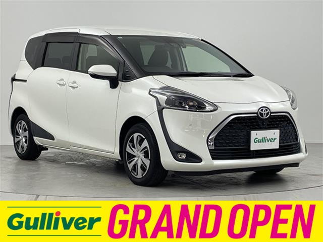 Toyota Sienta 1