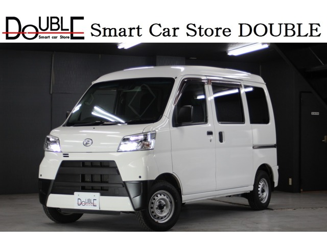 Daihatsu Hijet Cargo 1