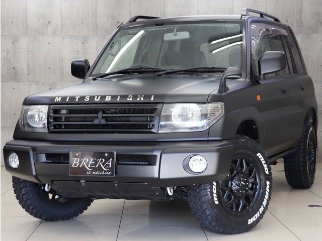 Mitsubishi Pajero iO 1