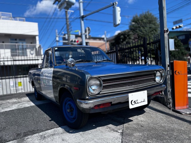1990 Nissan Sunny Truck