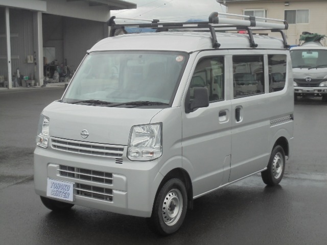 Nissan NV100 Clipper 1