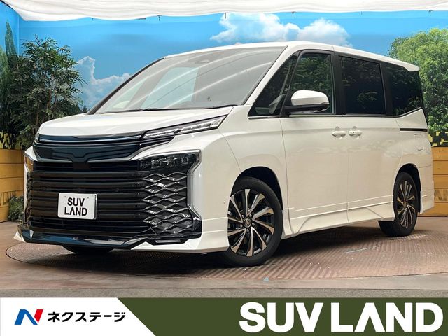 2025 Toyota Voxy